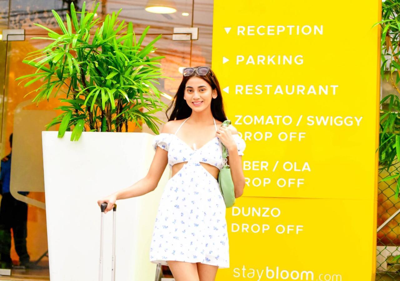 Bloom Hotel - Gachibowli Hyderabad Bagian luar foto
