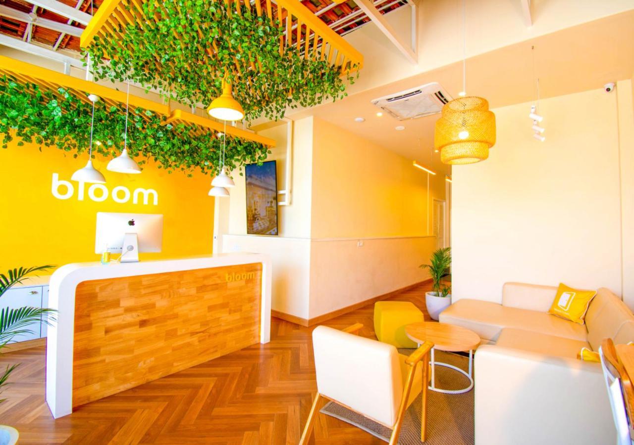 Bloom Hotel - Gachibowli Hyderabad Bagian luar foto
